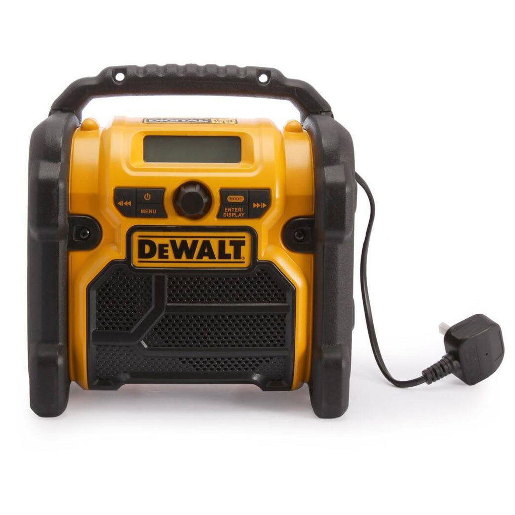 18V 18 Piece Combo Kit with 5 x Batteries & Charger T4TKIT-1127